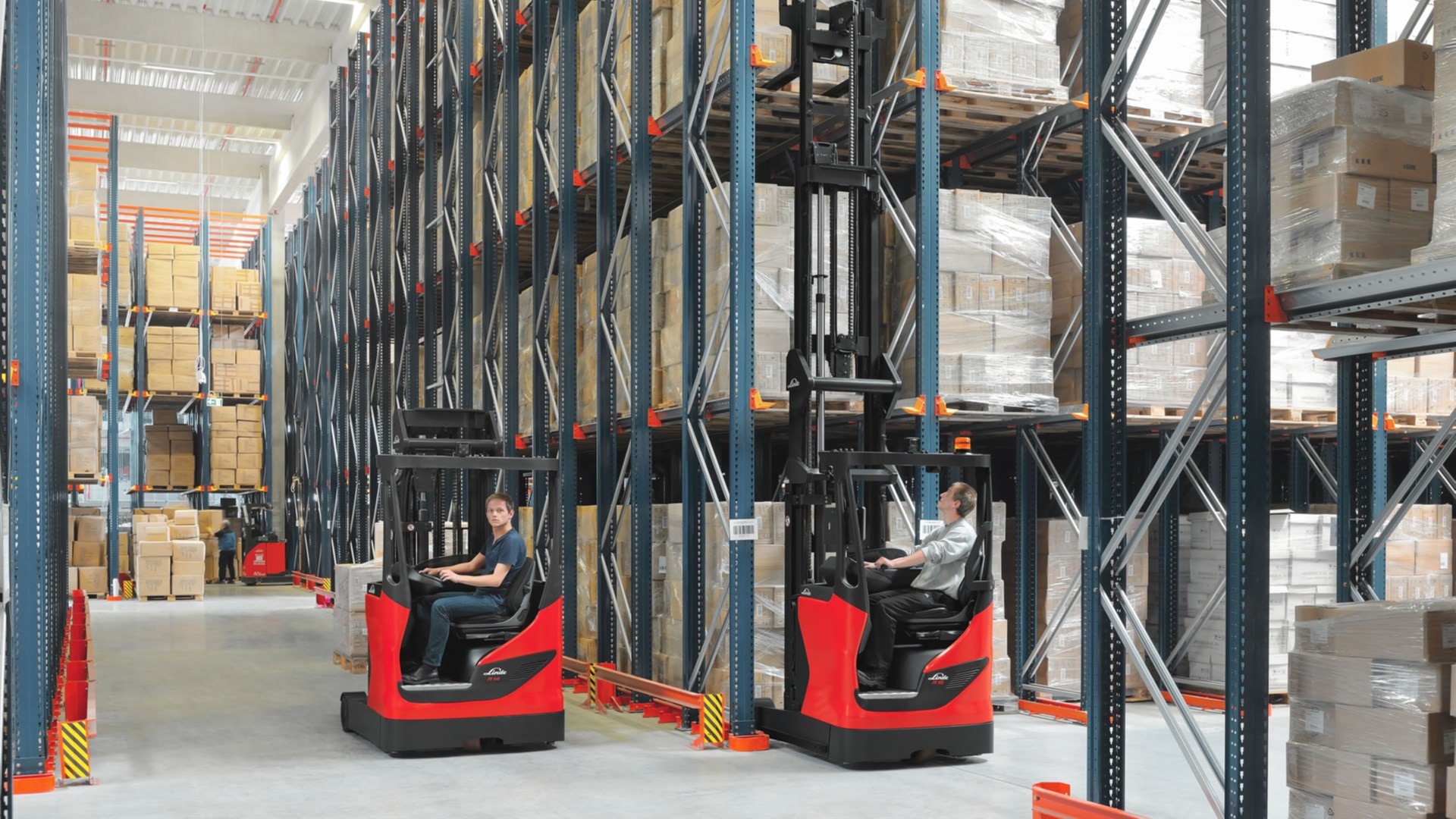 Pallet Lift Trucks: Rider (A2) (Refresher)